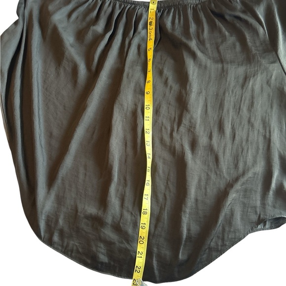 Black Blouse with one sleeve - Picture 4 of 6